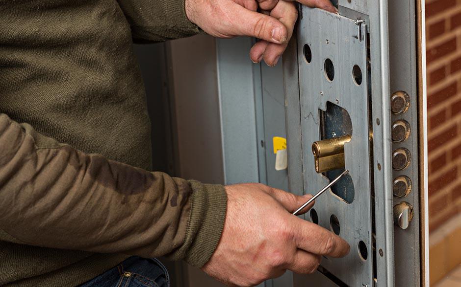 service serrure porte blindee Massy
